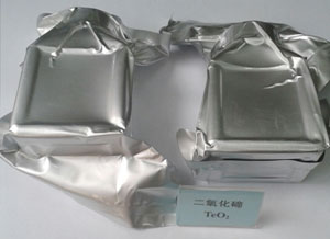 Tellurium dioxide (TeO2)