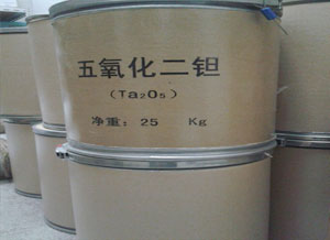 五氧化二钽（Ta2O5）　